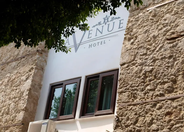 Avenue 3* キレニア